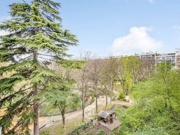 Appartement 5 pièces 86 m²