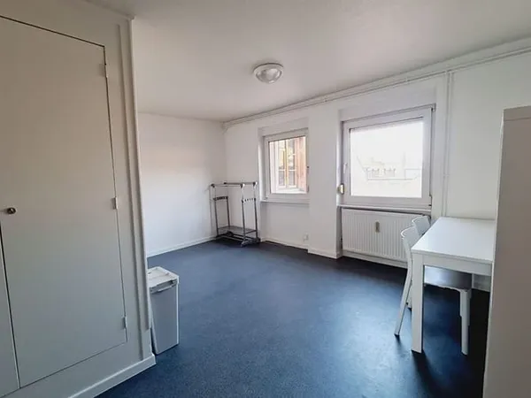 Studio 1 pièce 27 m²