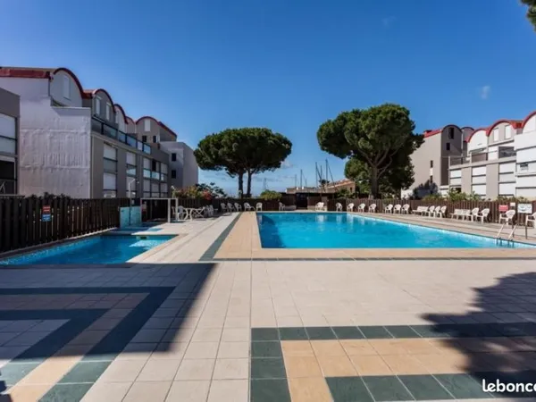 Studio 1 pièce 19 m²