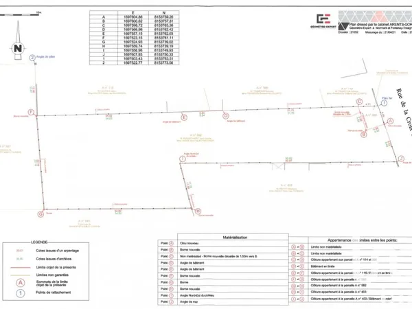 Terrain 1352 m²
