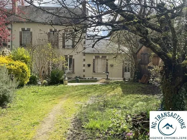 Propriété 9 pièces 220 m²