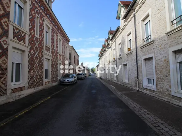 Immeuble 6 pièces 225 m²