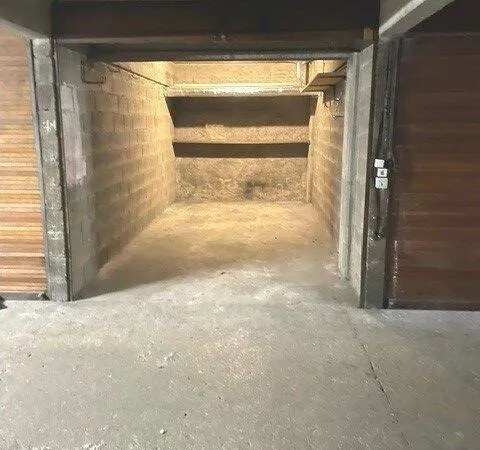 Parking 20 m²