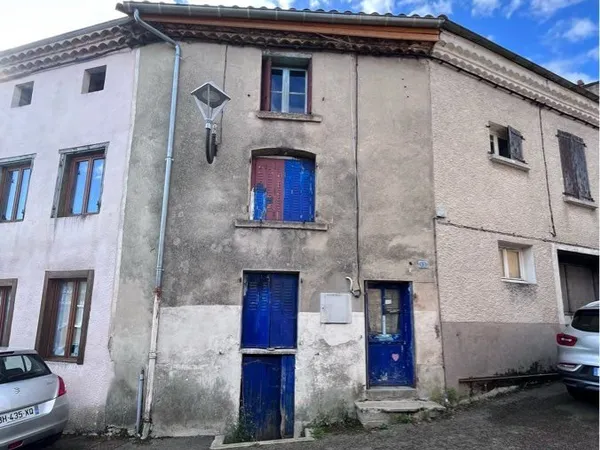 Maison saint germain Laval terrain