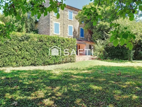 Maison 320 m2 Pierrelatte centre 14 pièces