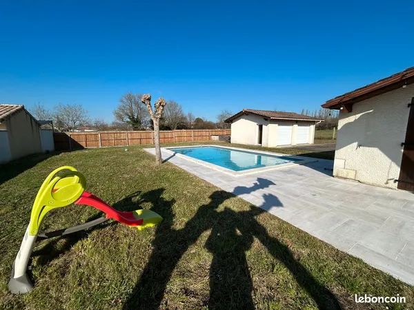 Maison meublée avec piscine & grand jardin - Un cadre de vie rare à Saint-André-de-Cubzac