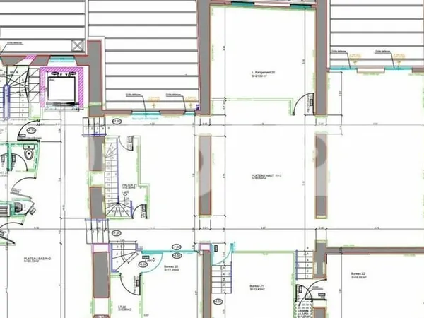Bureaux 11 pièces 271 m²