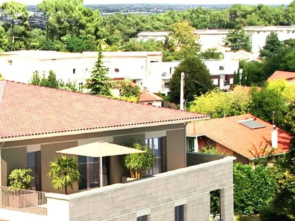 T4 - 102m ²