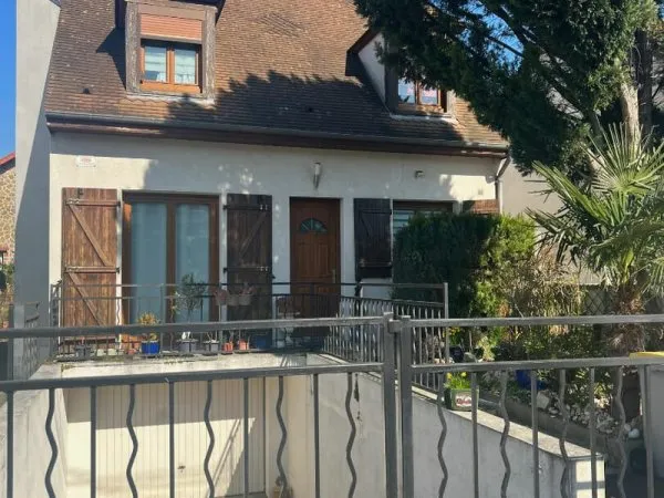 Maison Sartrouville 5 pièce(s) 115.95 m2