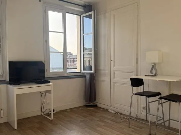 Studio 1 pièce 21 m²
