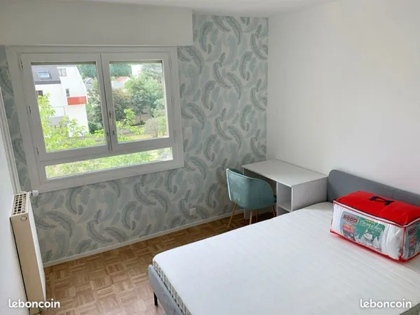 Chambre en colocation - Centre Mairie