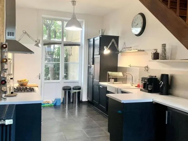 Maison 1 pièce 250 m²