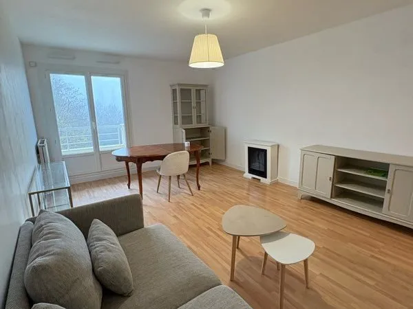 Appartement T2 meublé avec balcon