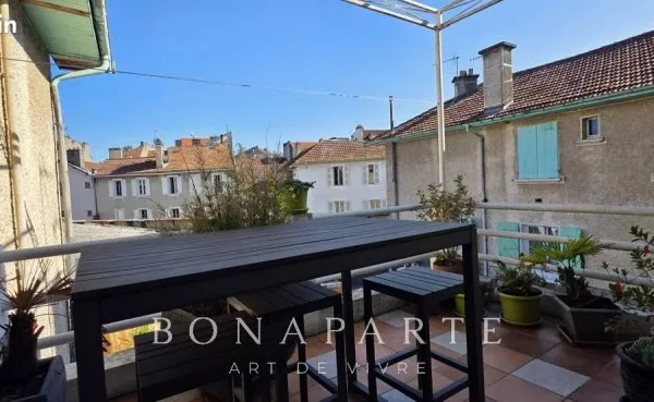 Appartement 4 pièces 84 m²