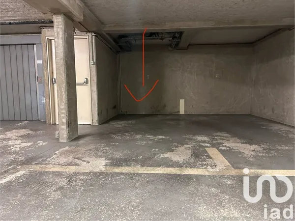 Parking 11 m²