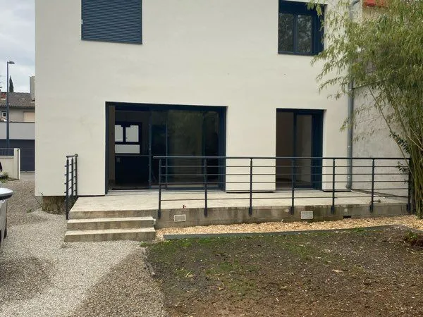 Jolie maison refaite à neuf quartier des minimes