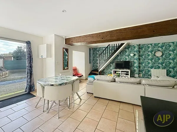 Maison Saint Aubin Des Chateaux 89 m²
