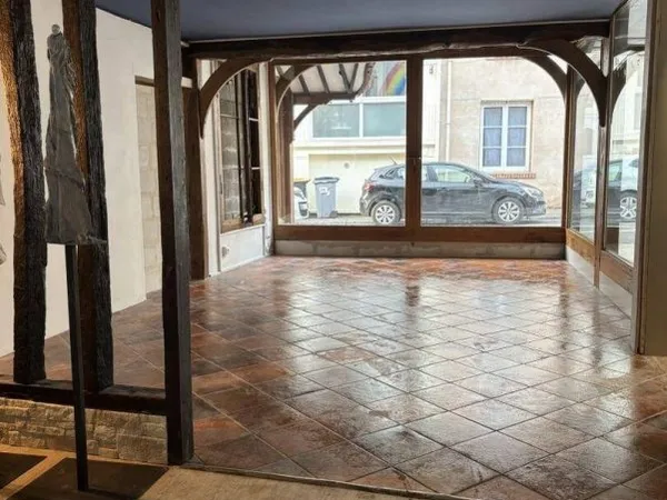 Boutique 255 m²