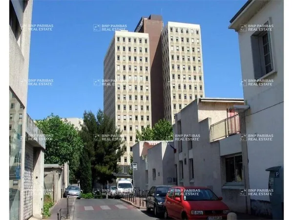Bureaux 1 pièce 120 m²