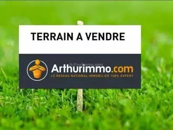 Terrain 695 m²