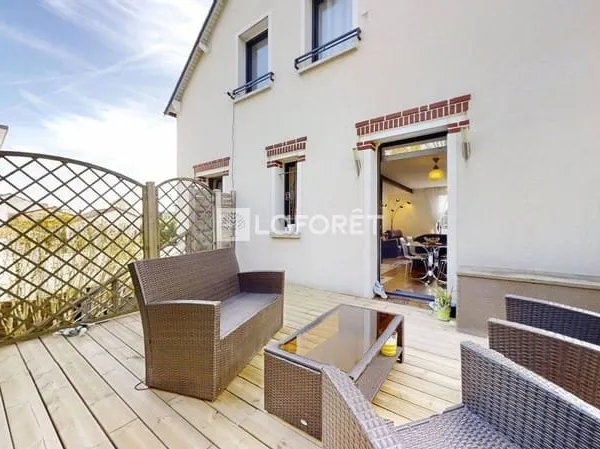 Maison 6 pièces 121 m²