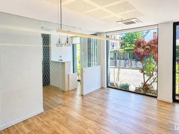 Strasbourg Robertsau - Bureaux 130 m² prêts à l'emploi - PMR, clim, ascenseur