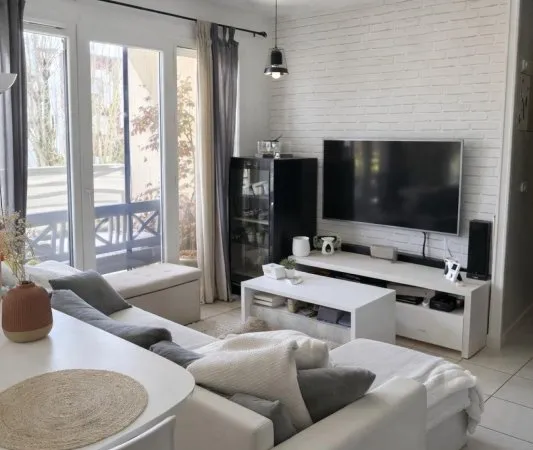 T2 Récent, avec terrasse + place de parking privative