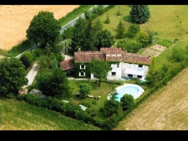 Elégante Propriété avec gîte et piscine - triangle d'Or du Tarn