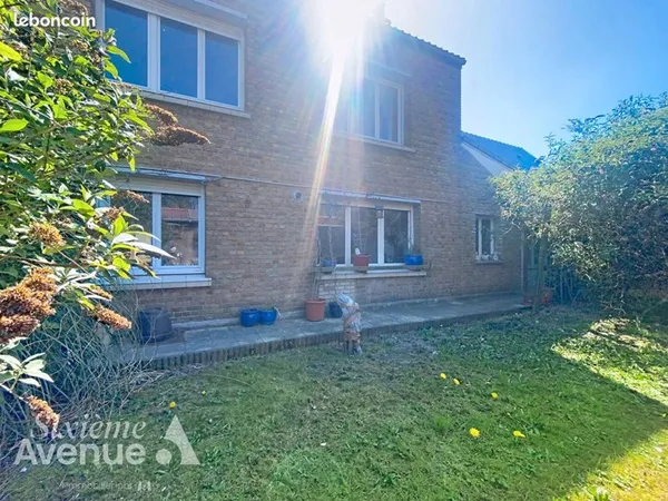 Maison 5 pièces 136 m²