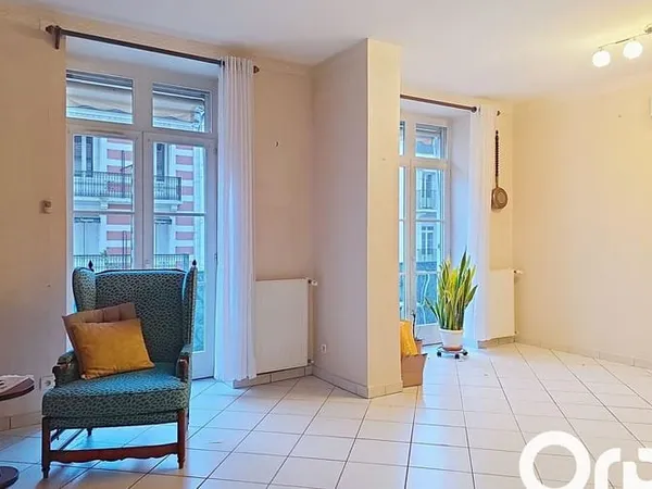 Appartement 5 pièces 131 m²