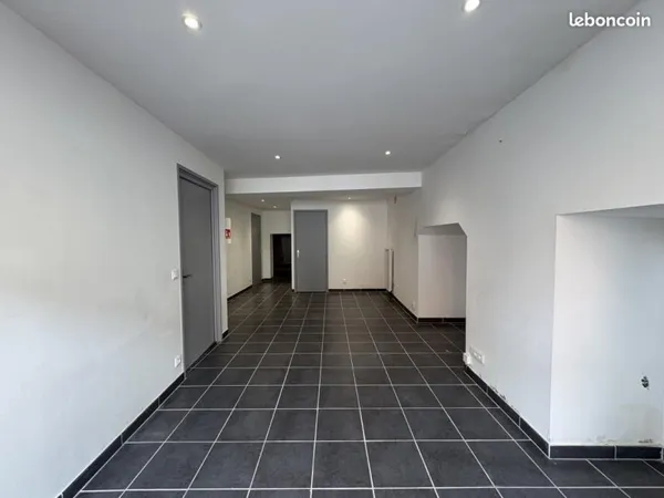 Local commercial 29 m²