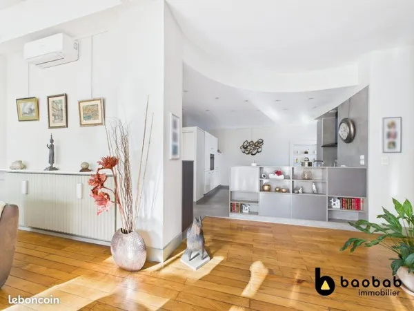 Appartement 3 pièces 122 m²