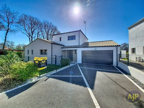 Propriété contemporaine d'exception 142m² Élégance, confort et nature à La Roche sur Yon