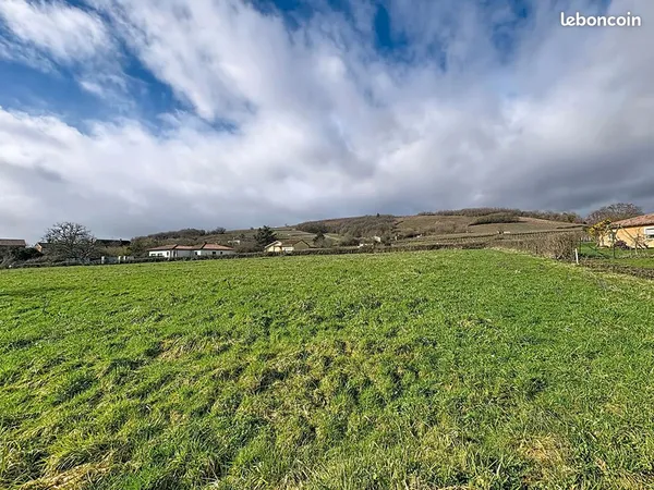 Terrain 1000 m² AZE