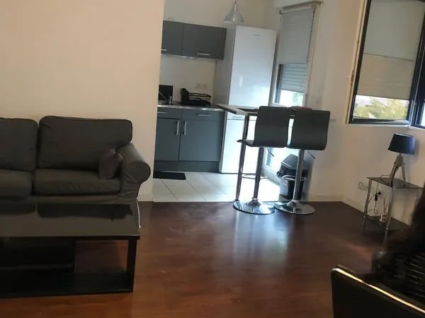 Location t2 meuble asnieres