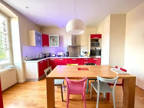 Maison de ville 6 pièces 140 m²