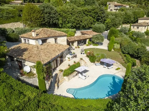 Charmante maison en pierre avec vue mer - Tourrettes-sur-Loup