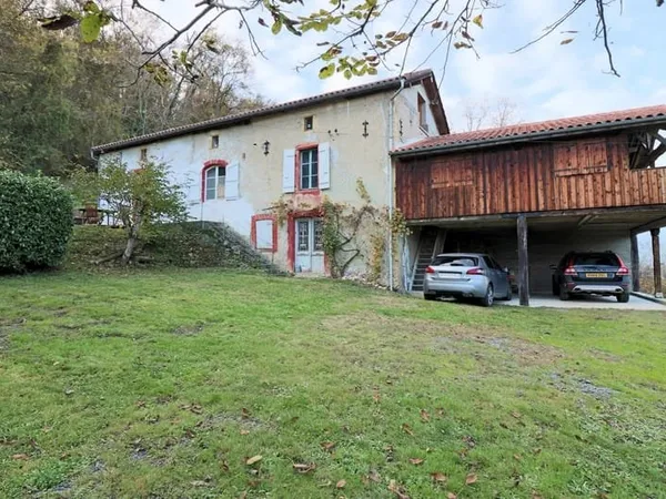 Maison, 3 chambres, 9170m² de terrain avec dépendance