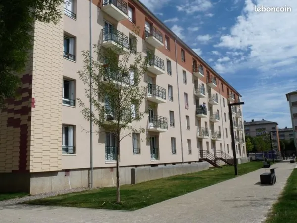 Studio 1 pièce 23 m²