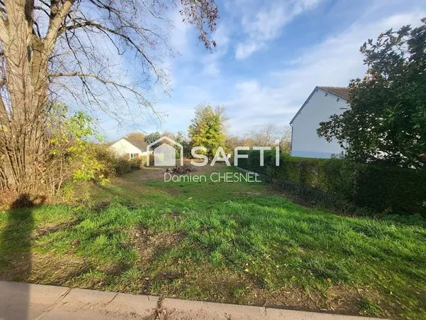 Terrain 903 m²