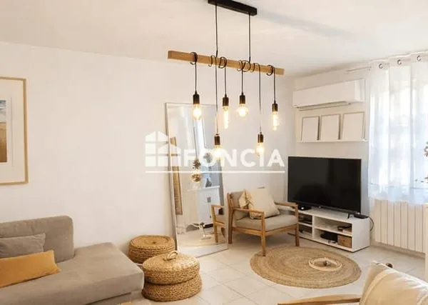 EXCLUSIVITE MAISON TRES ANCIENNE RENOVEE AVEC CHARME