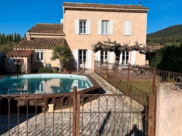 Bastide provencale