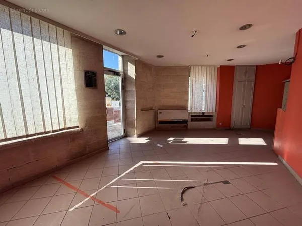 Locaux/Biens immobiliers