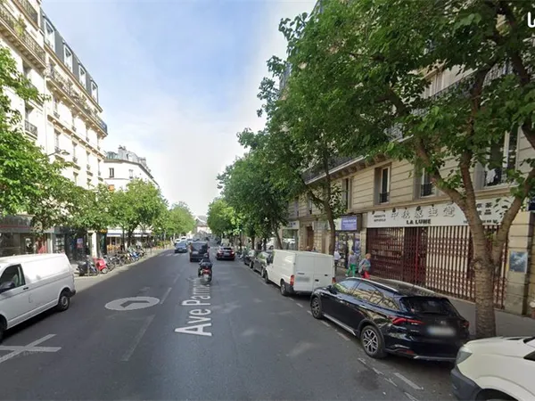 Murs commerciaux 16 m² PARIS