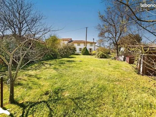 Propriété 6 pièces 143 m²