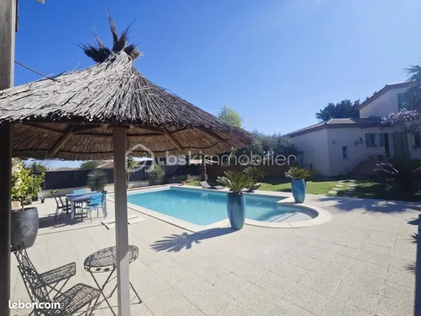 Villa 5 pièces 170 m²