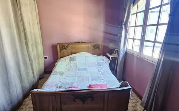 Maison 7 pièces Brullioles - 380000 €