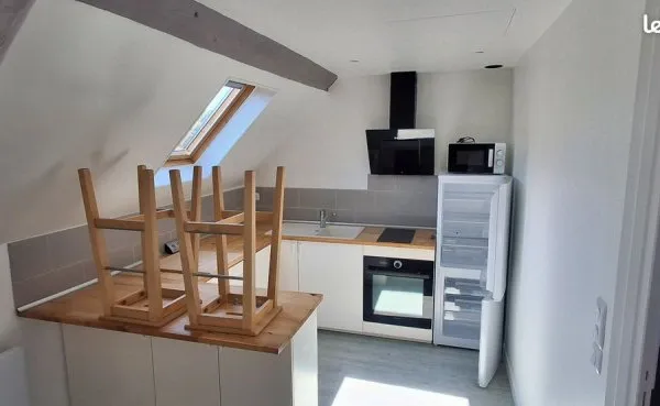 À louer - Appartement 2 pièces de 50 m² au sol - 2e étage