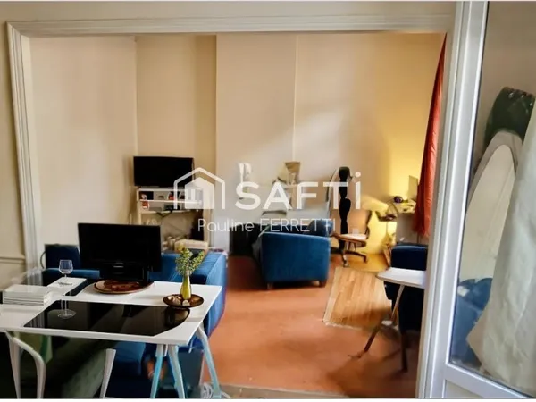 Appartement T3, 1er étage,70m2, balcon, cellier et grande cave