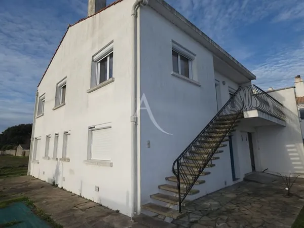 Maison 6 pièces 143 m²